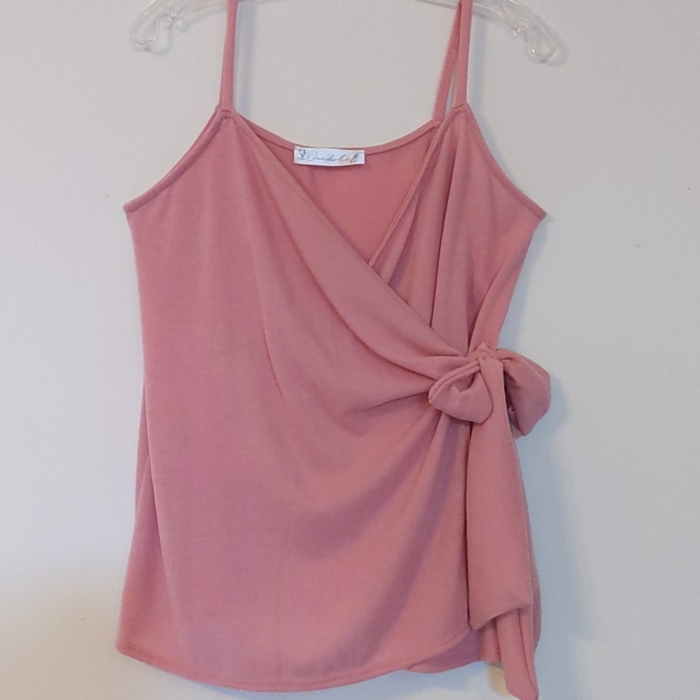 Wanderlux tie front tank